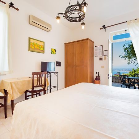 Hotel Bel Soggiorno Taormina Luaran gambar