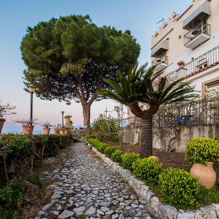 Hotel Bel Soggiorno Taormina Luaran gambar
